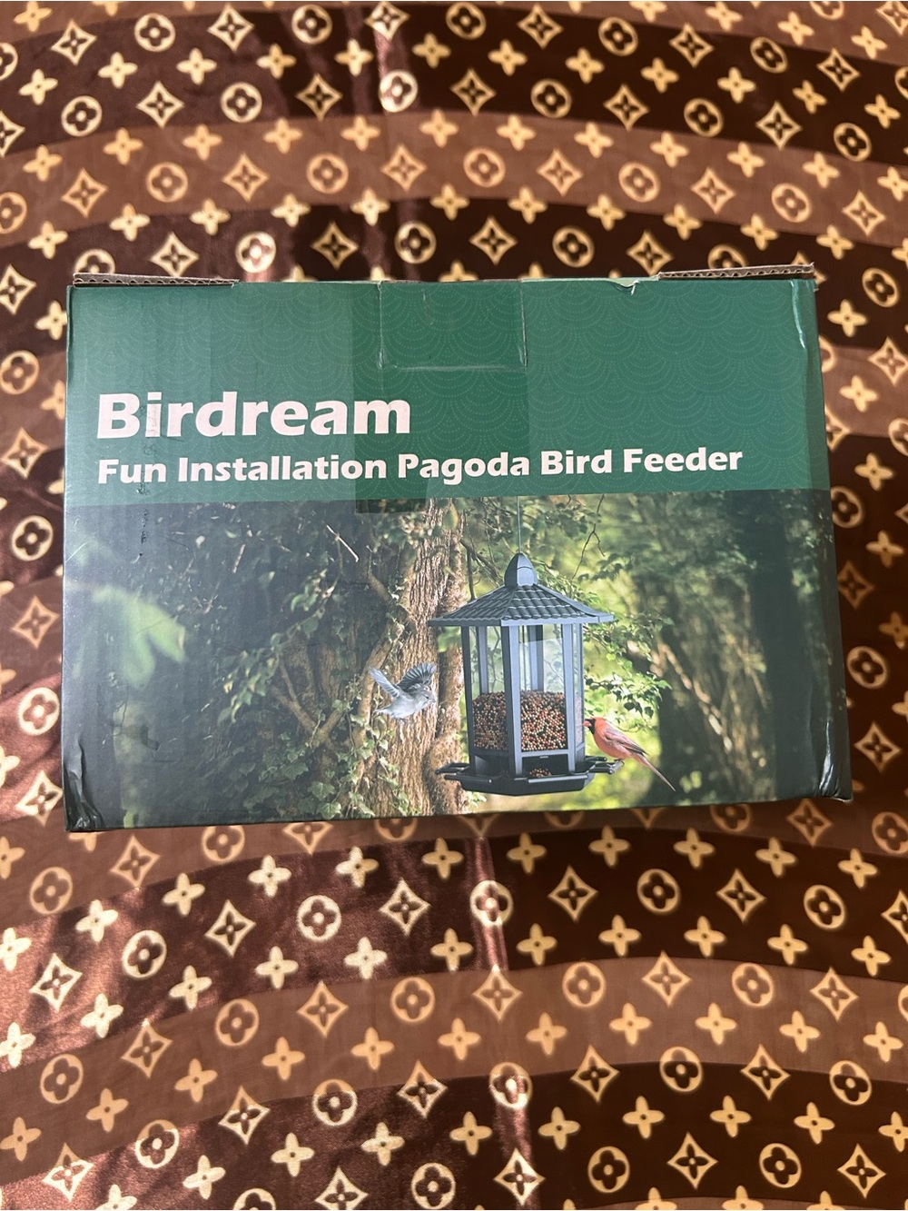 Bird Feeder Pagoda in Green Fun Installation Outdoor Bird Feeder 2 pack. 2 for 1